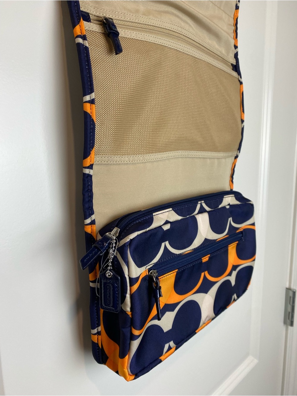 Coach Signature Foldover Travel Cruise Trifold Pouch - Picture 6 of 7